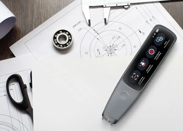 OCR pildspalvu skeneris, lasītājs un tulkotājs